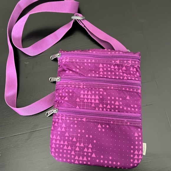 Eddie Bauer crossbody bag - Picture 1 of 8